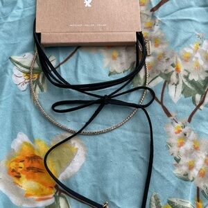American Eagle Outfitters AEO black and gold Bow ribbon choker